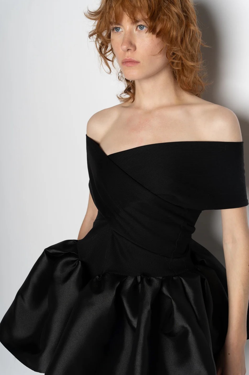 Picture of HEAVY SATIN AND RIB OFF SHOULDER TOP