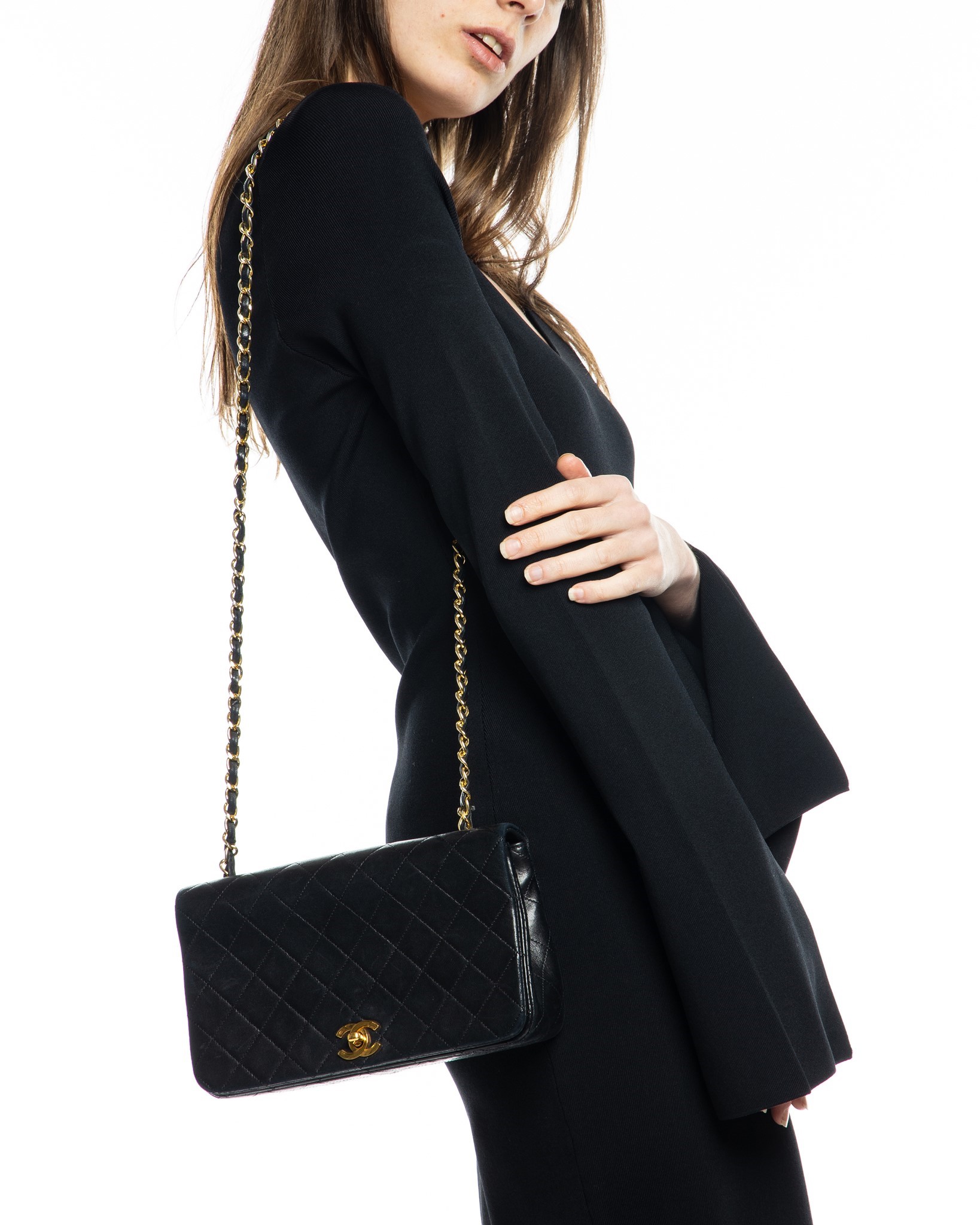 31 vintage leather handbag Chanel Black in Leather  25277087